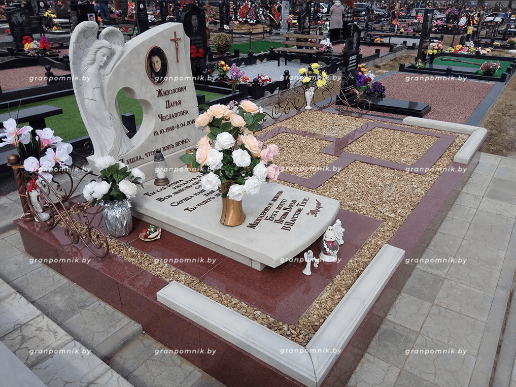 Памятники с установкой в Минске от КамГран