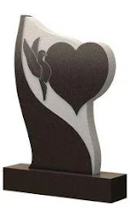 Стела вертикальная с сердцем СВС-14 — Сердца