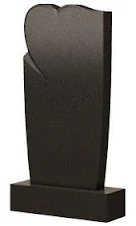 Стела вертикальная с сердцем СВС-4 — Сердца